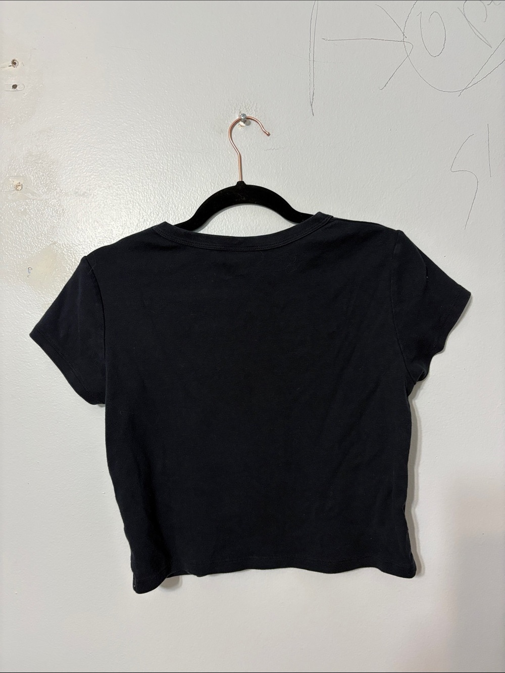 Teddy Fresh Black Icon Graphic Crop Tee Size Medium - Picture 6 of 6